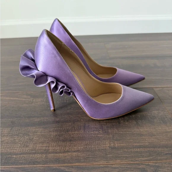 Andrea Wazen Rouches 105MM Satin Pumps